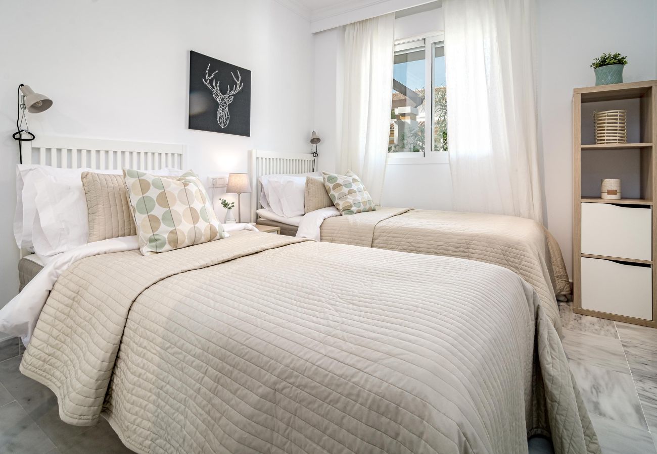 Apartamento en Nueva andalucia - DN11-2 bedroom apartment close to Puerto Banus