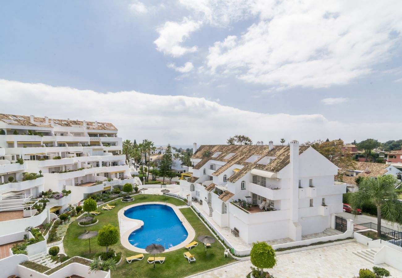 Apartamento en Nueva andalucia - ELD1-Stunning 2 Bedroom Penthouse in Puerto Banus