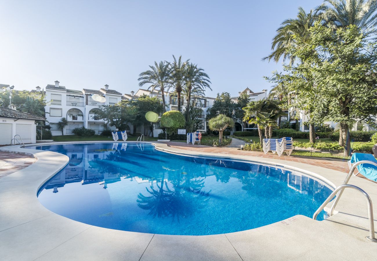 Apartamento en Estepona - HB - Comfortable Beachfront Holiday Apartment