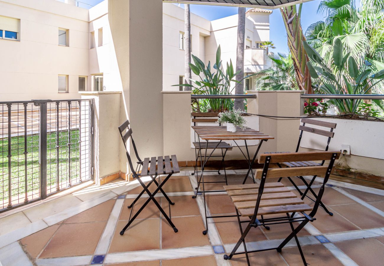 Apartamento en Nueva andalucia - FA - Fabulous Apartment with in and outdoor Pool