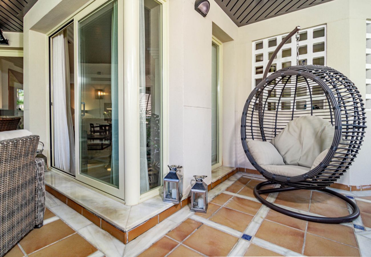 Apartamento en Nueva andalucia - FA - Fabulous Apartment with in and outdoor Pool