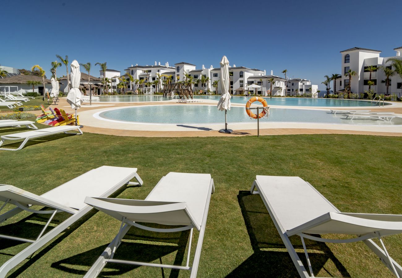 Apartamento en Estepona - LAE23i- Modern apartment in Luxury urbanisation