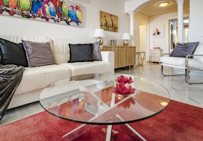 Apartamento en Nueva andalucia - SAA2- comfortable apartment Puerto banus