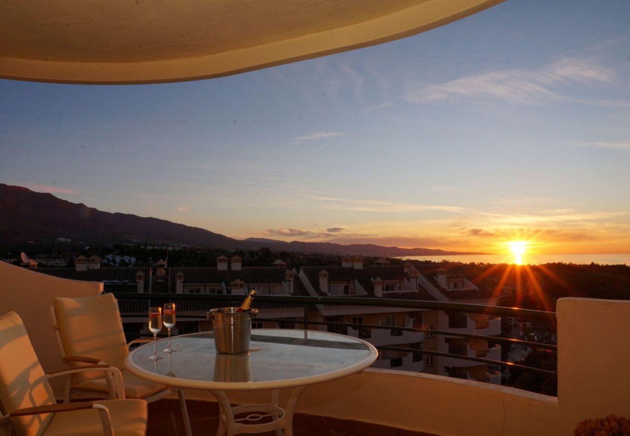 Apartamento en Nueva andalucia - SAA2- comfortable apartment Puerto banus