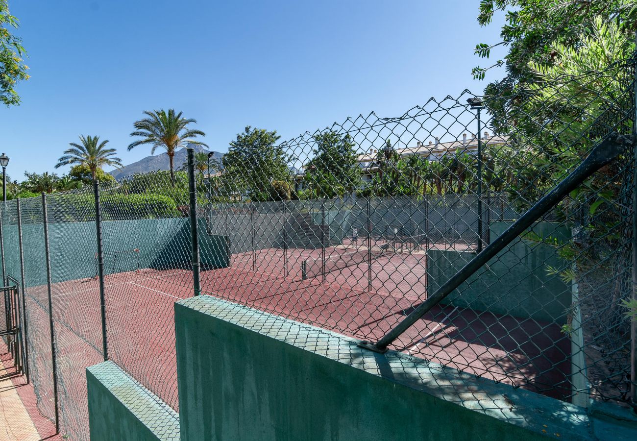 Apartamento en Nueva andalucia - DN11-2 bedroom apartment close to Puerto Banus