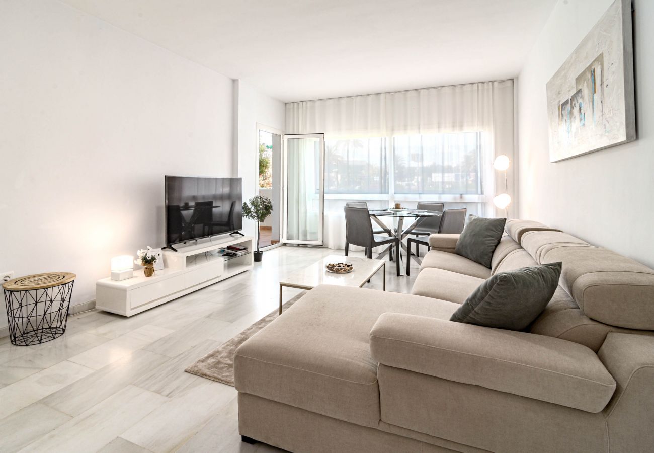 Apartamento en Puerto Banus - PR20 -  Good located flat Puerto Banus