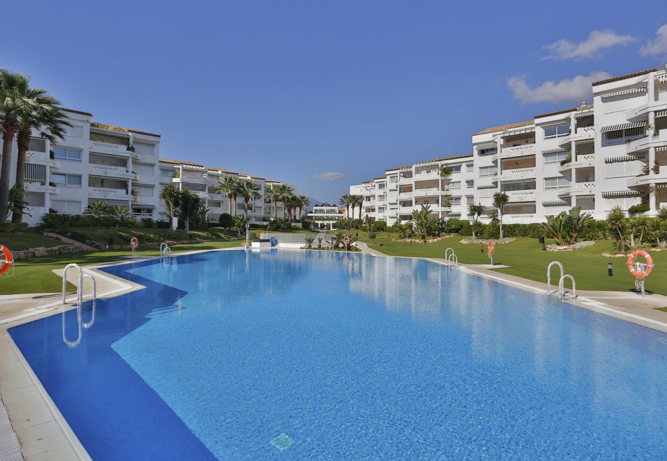 Apartamento en Puerto Banus - PR20 -  Good located flat Puerto Banus