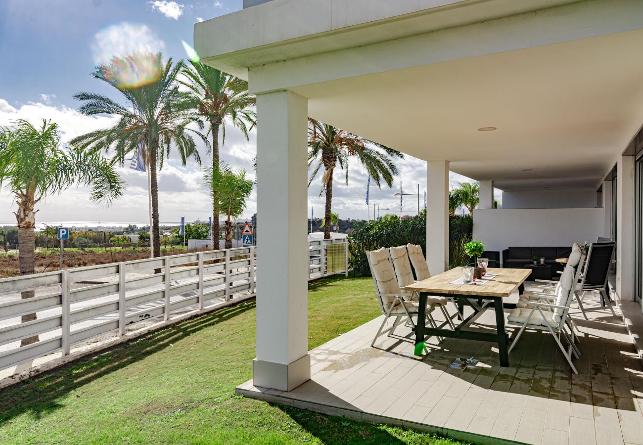 Apartamento en Estepona - LM1.BA- Spacious apartment with bbq facilities