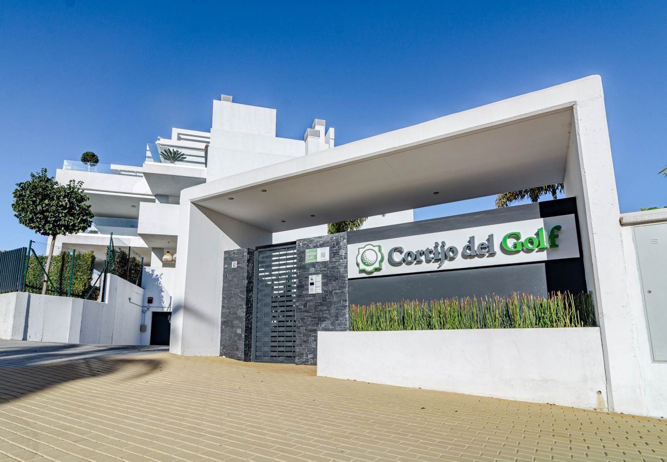 Apartamento en Estepona - CDG1- Beautiful 2-br penthouse in cortiljo de Golf