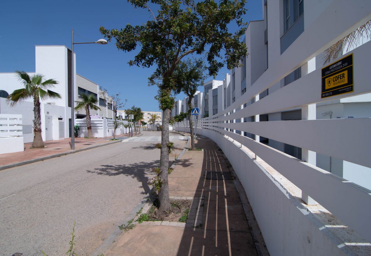 Casa adosada en Estepona - LMT46 - Modern Style Spacious Townhouse