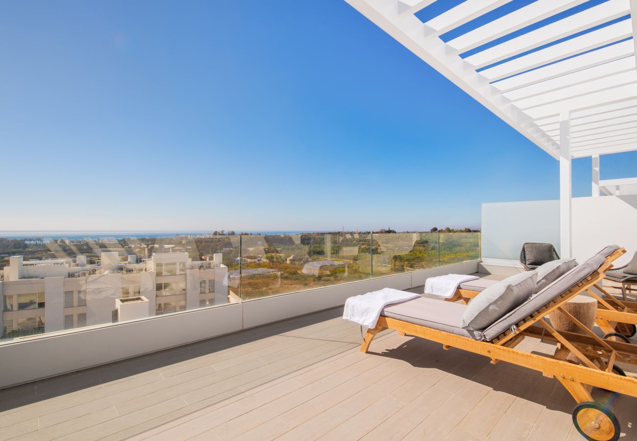 Apartamento en Estepona - LM3.52B- Spacious duplex penthouse with panoramic