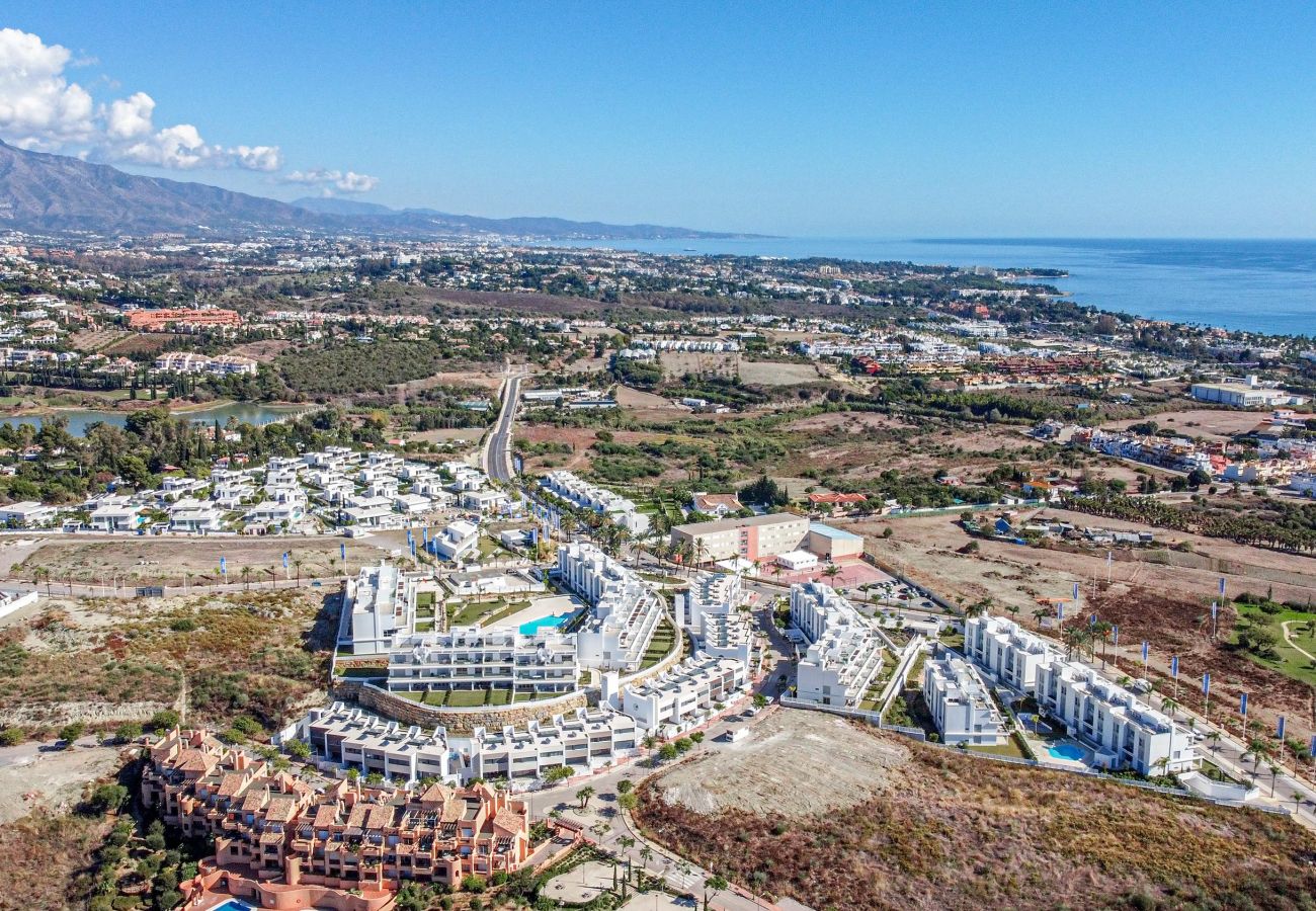 Apartamento en Estepona - LM3.52B- Spacious duplex penthouse with panoramic