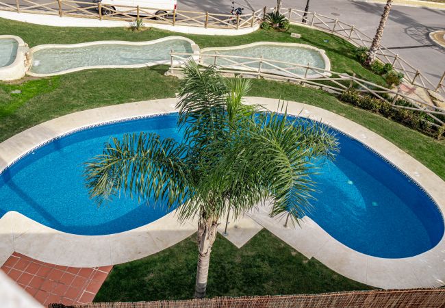 Apartamento en Benahavís - PA18- Stunning flat, gym, indoor and outdoor pool