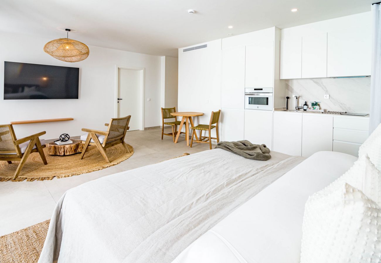 Apartamento en Estepona - A5- Seaclub suites by Roomservices