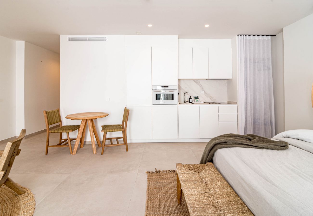 Apartamento en Estepona - A5- Seaclub suites by Roomservices