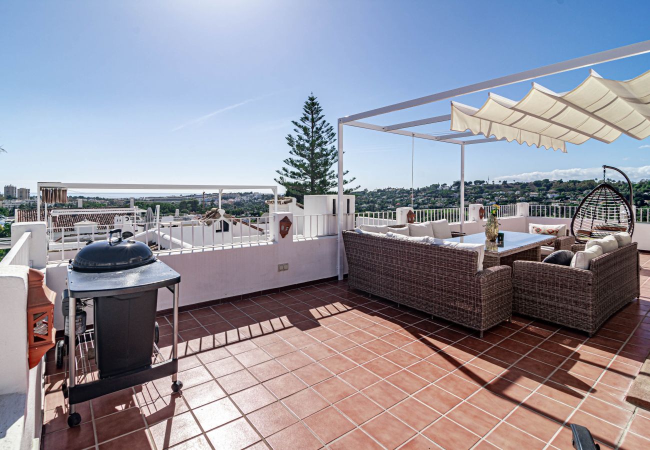 Casa adosada en Nueva andalucia - AP103- Aloha Pueblo Marbella by Roomservices