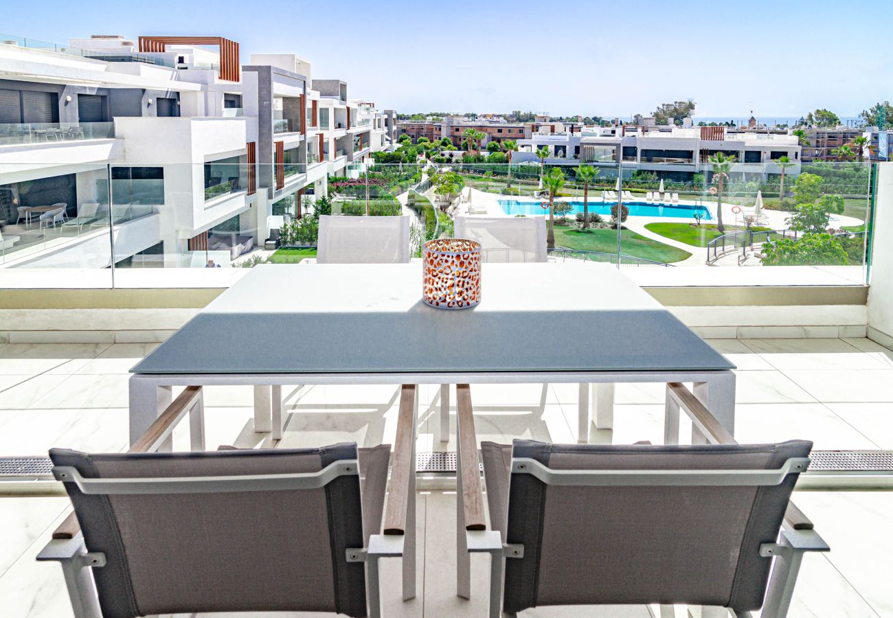 Apartamento en Estepona - LMS48- Roof terrace, jacuzzi & sauna