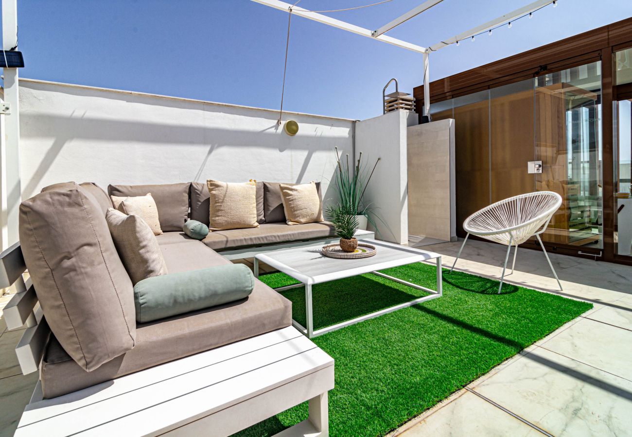 Apartamento en Estepona - LMS48- Roof terrace, jacuzzi & sauna