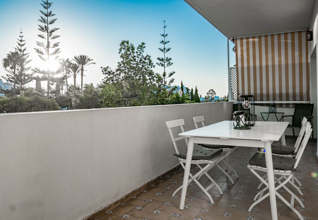 Apartamento en Marbella - RG312 - Royal garden by Roomservices