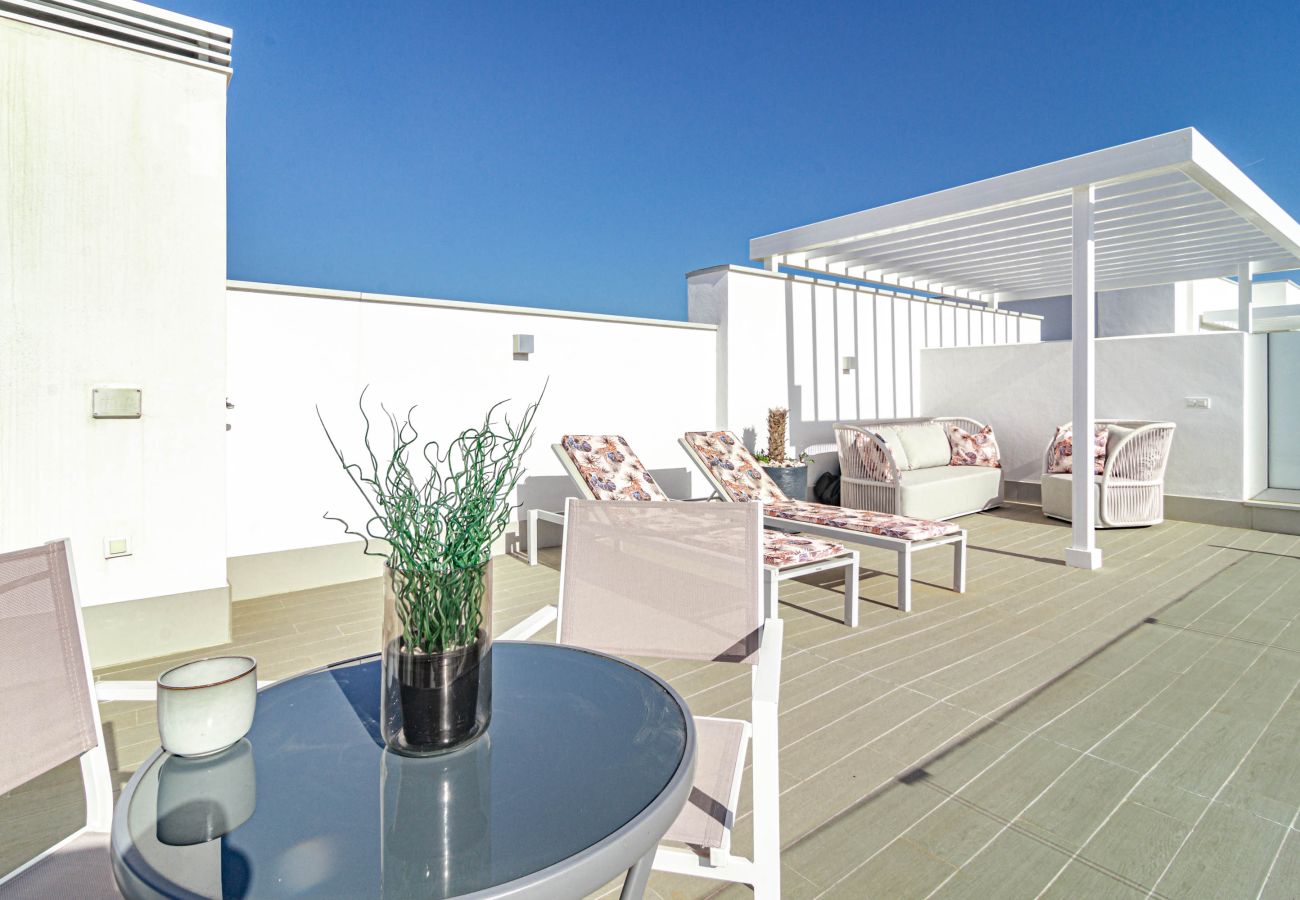 Apartamento en Estepona - LM3.6.2B - 2 BR penthouse with large sundeck