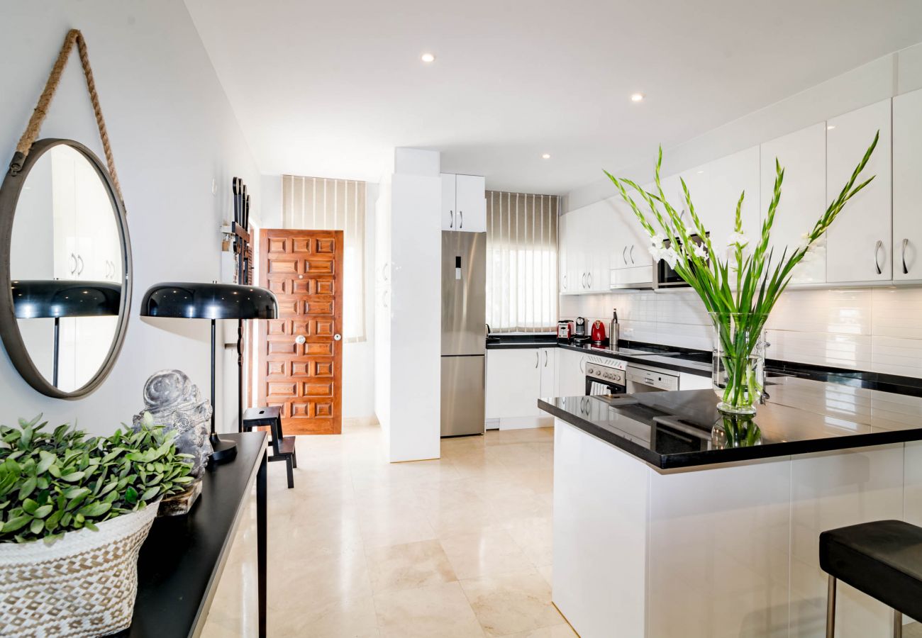 Appartement à Nueva andalucia - AS10 - Exclusive Apartment in Puerto Banus