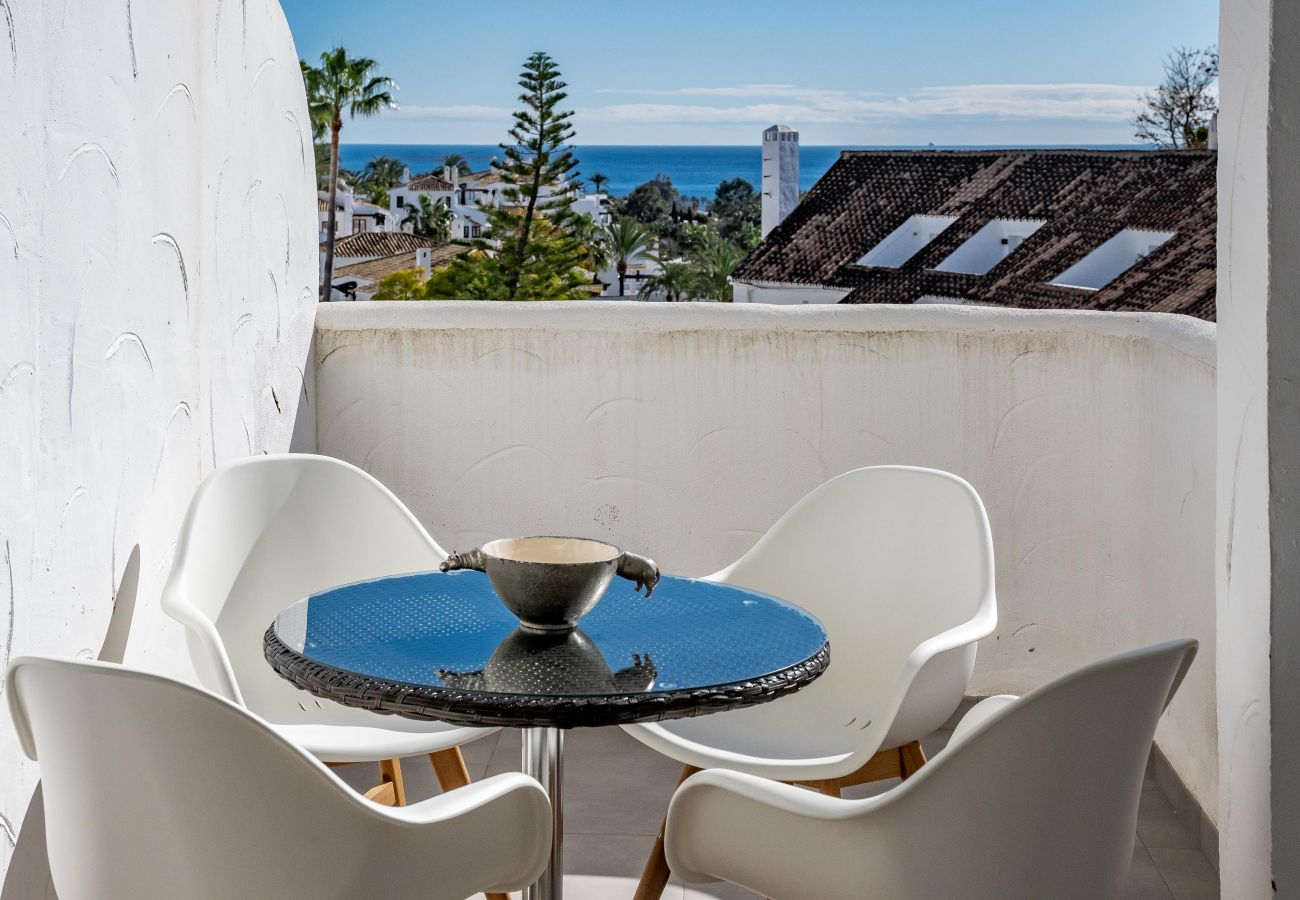 Appartement à Nueva andalucia - ELD1-Stunning 2 Bedroom Penthouse in Puerto Banus