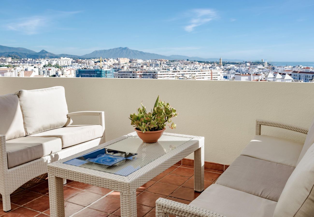 Appartement à Estepona - PDM - Elegant Apartment with Breathtaking Sea view