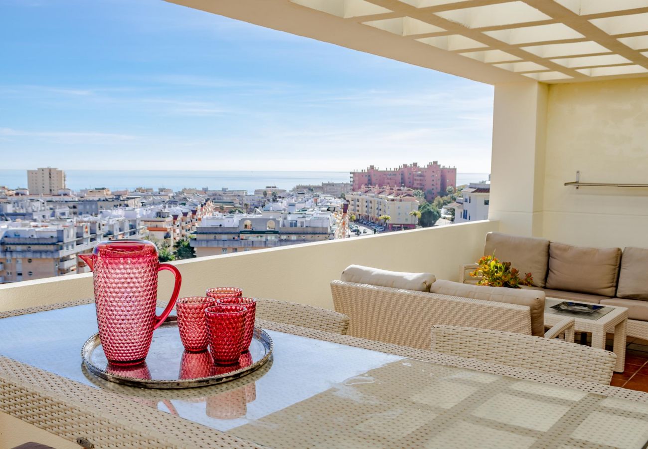 Appartement à Estepona - PDM - Elegant Apartment with Breathtaking Sea view