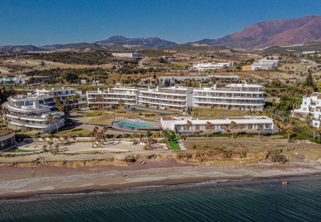 Appartement à Estepona - TE- Luxury resort, front line beach, families only