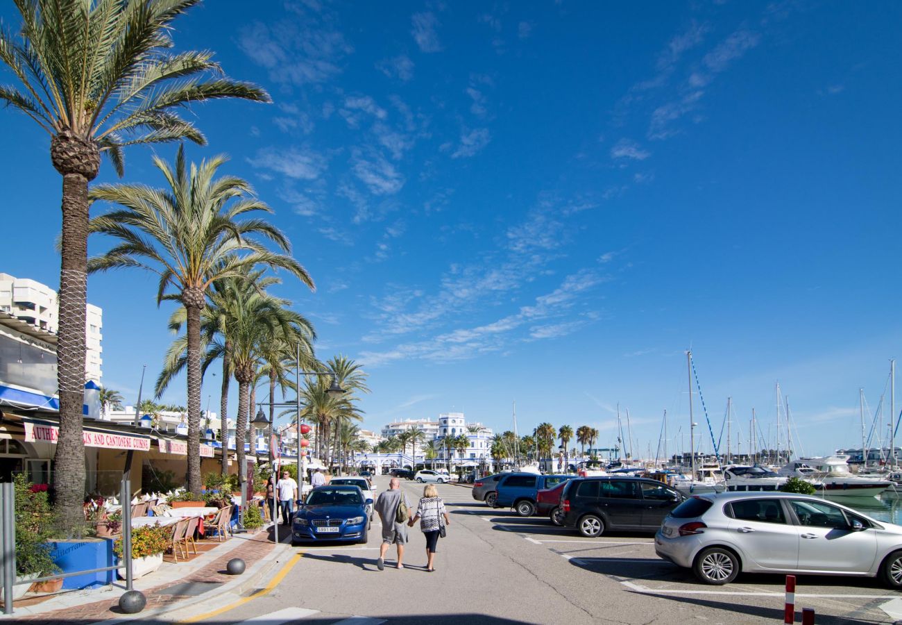 Appartement à Estepona - TE- Luxury resort, front line beach, families only