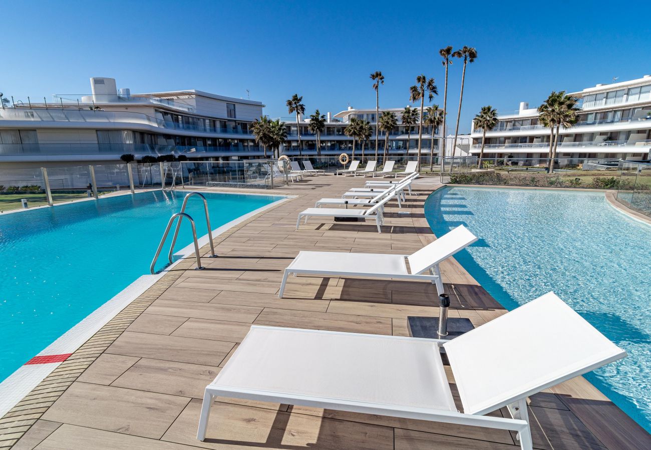 Appartement à Estepona - TE- Luxury resort, front line beach, families only