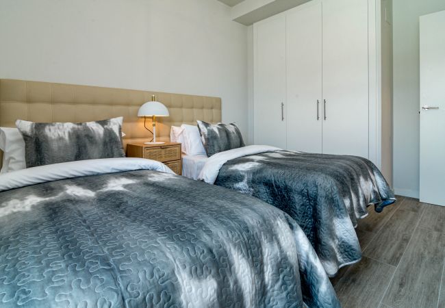 Appartement à Estepona - LM3.51A- Luxury 3 bed family apartment