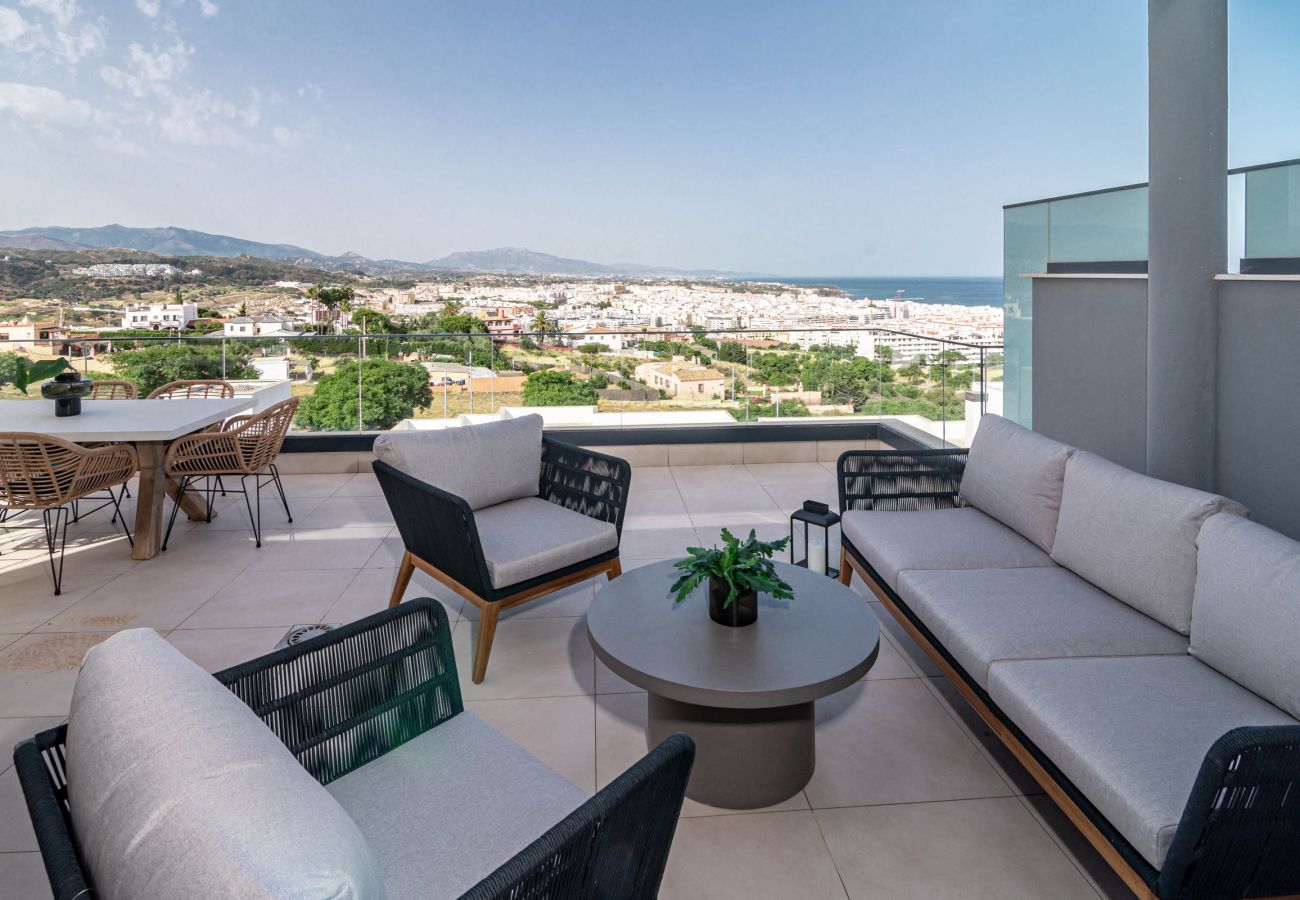 Appartement à Estepona - LME9.F1- Penthouse, amazing views, families only