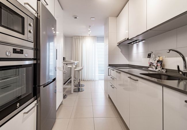 Appartement à Nueva andalucia - JG3.6B- Luxury penthouse with jacuzzi