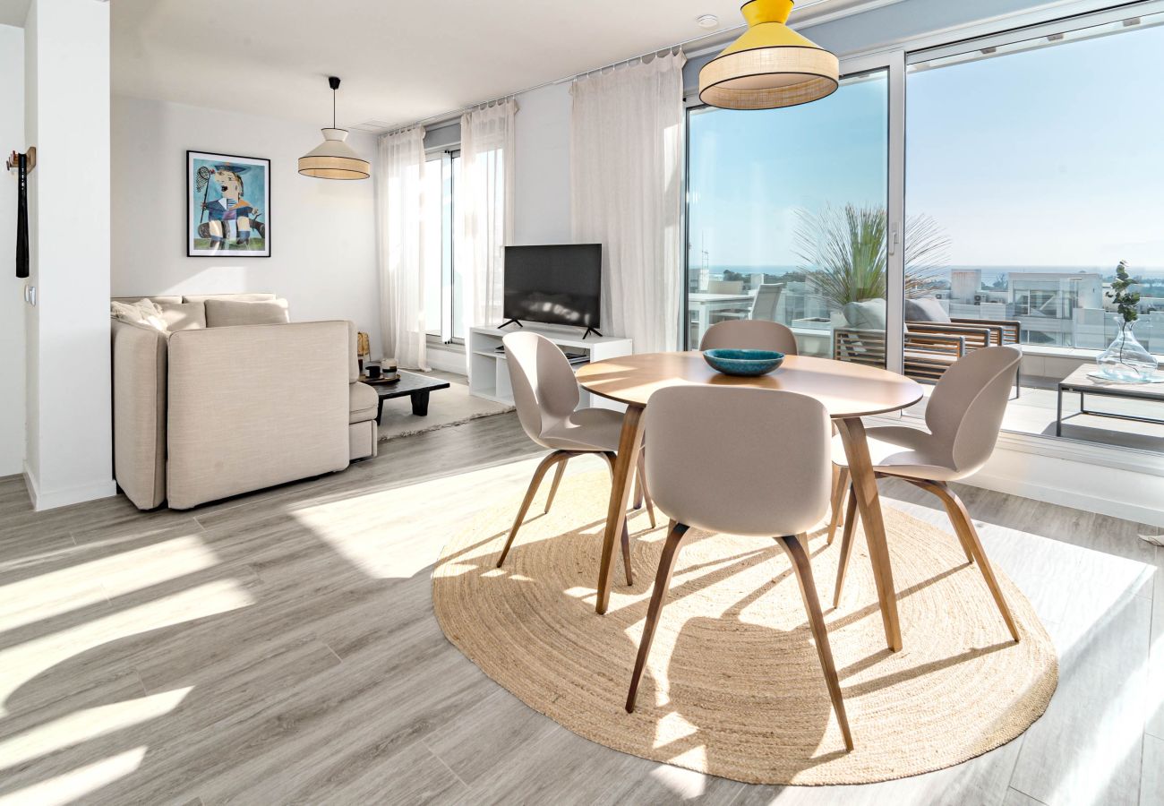 Appartement à Estepona - LM3.6.2B - 2 BR penthouse with large sundeck