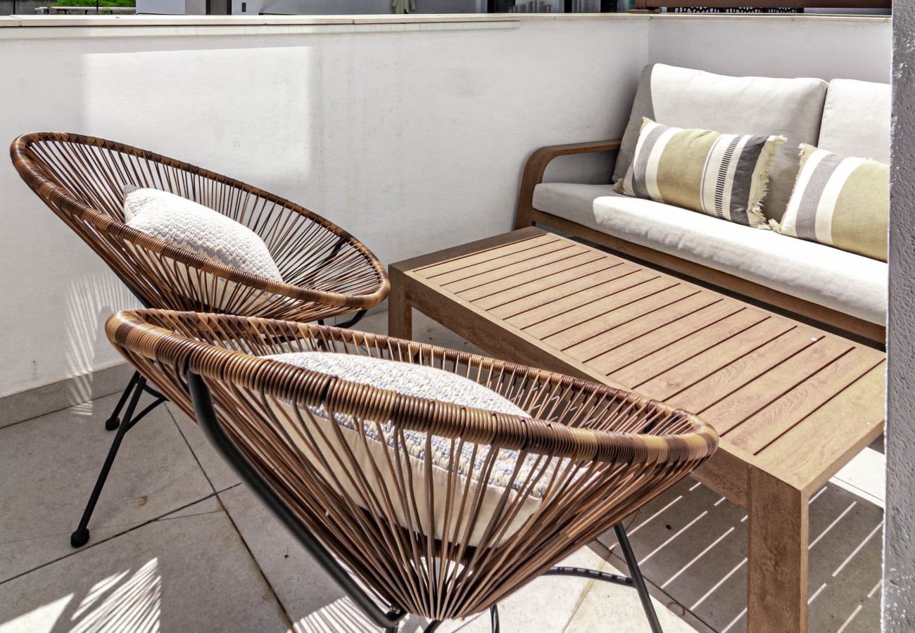 Appartement à Estepona - LMEA2.0A - Luxury Apt - Pool View & Walk to All