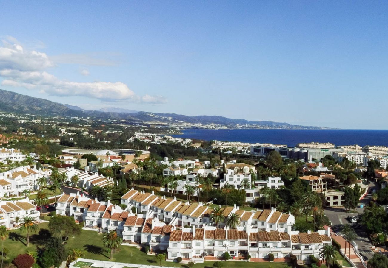 Apartment in Puerto Banus - Sea view and walking distance to Puerto Banus