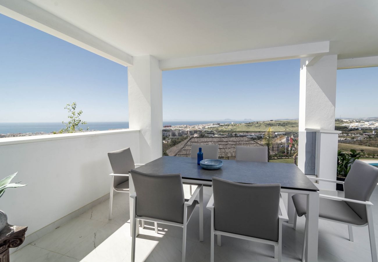 Apartment in Estepona - LAE23i- Apotel Estepona Hills by roomservices
