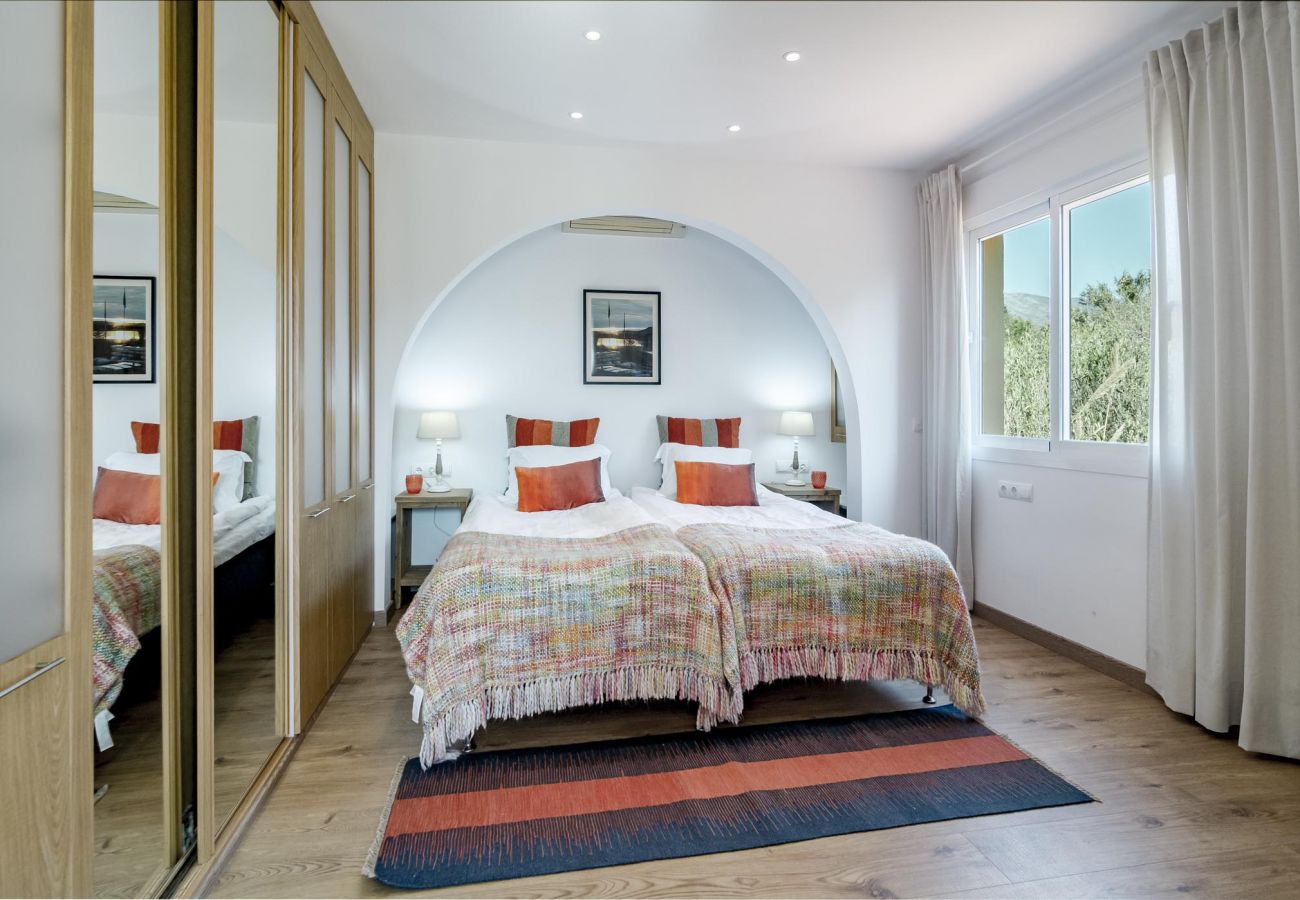 Villa in Nueva andalucia - CBP - Casa Benina 6 bedroom villa Puerto Banus