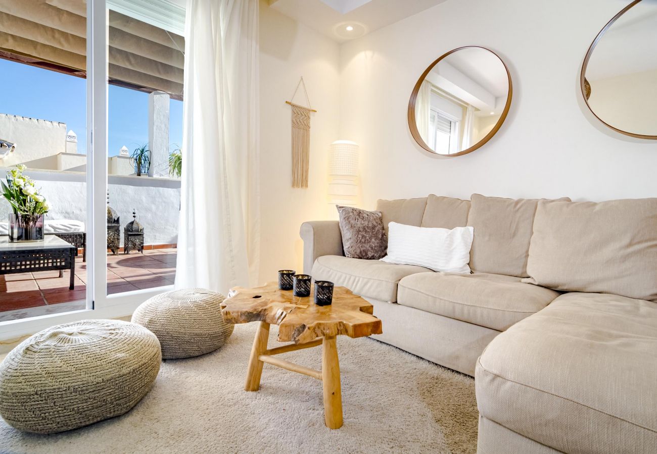 Apartment in Nueva andalucia - AR23- 3 bedroom apartment amazing views