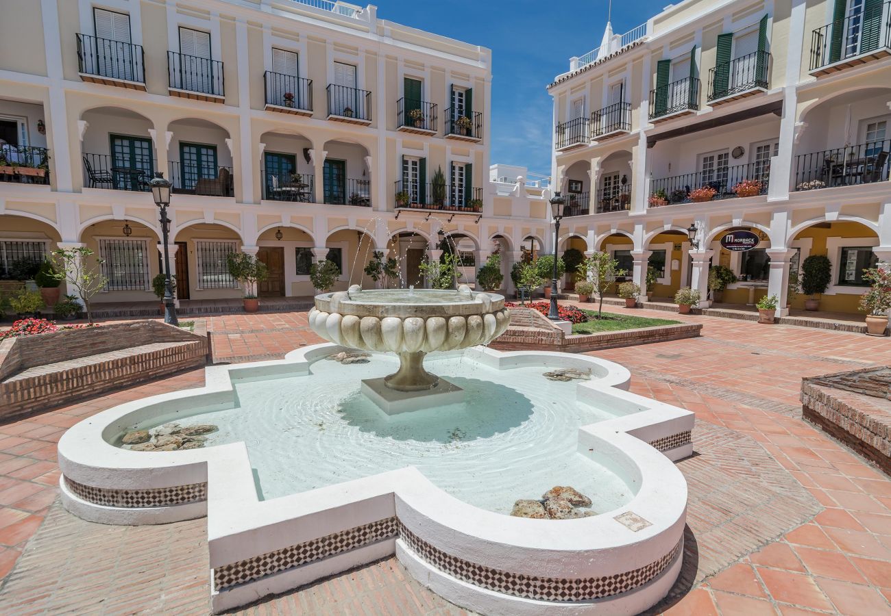 Townhouse in Nueva andalucia - AP128- Big townhouse - sunny side of Aloha Pueblo