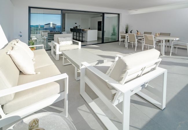 Apartment in Estepona - LAE13.1D- Apotel  Estepona hills by Roomservices