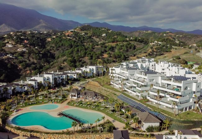 Apartment in Estepona - LAE13.1D- Apotel  Estepona hills by Roomservices