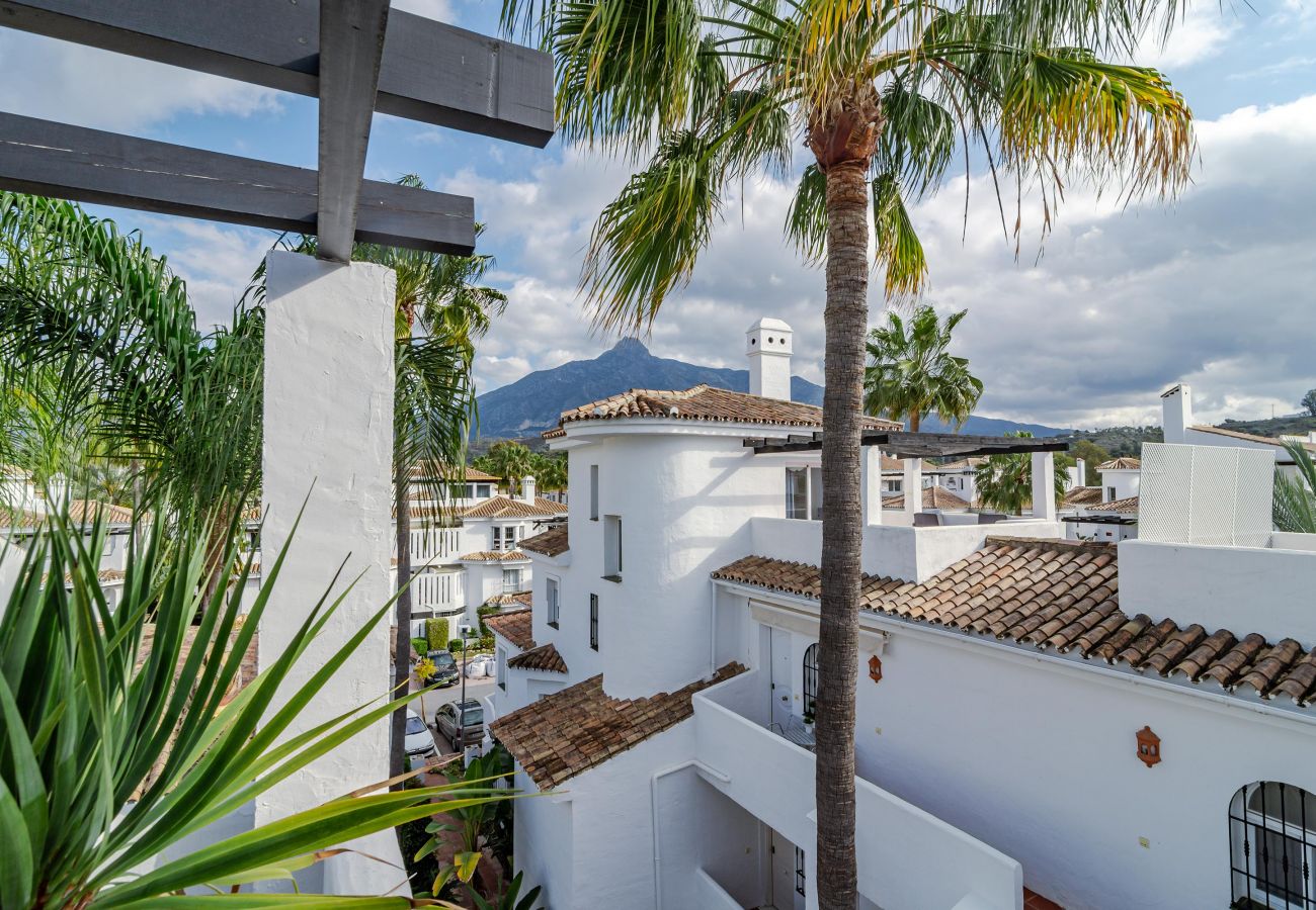 Townhouse in Nueva andalucia - LNM39-Luxury flat close to Puerto Banus