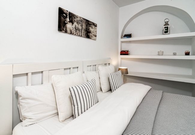 Apartment in Marbella - MR- Cozy 4 sleep flat in Marbella, great location