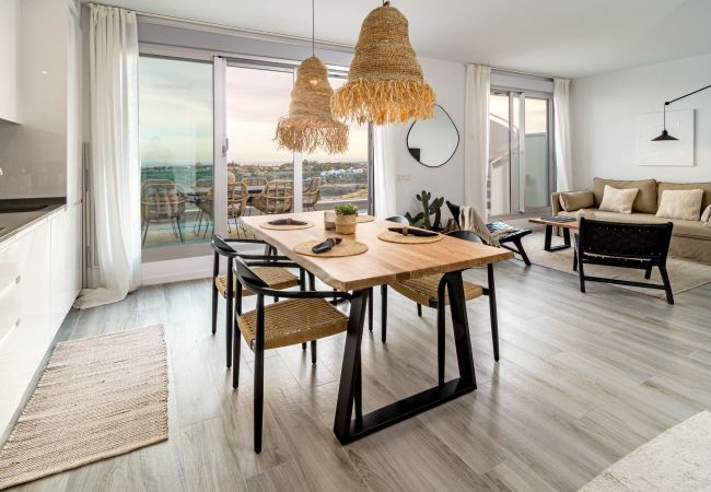 Apartment in Estepona - OV- Stunning flat in relaxing resort.