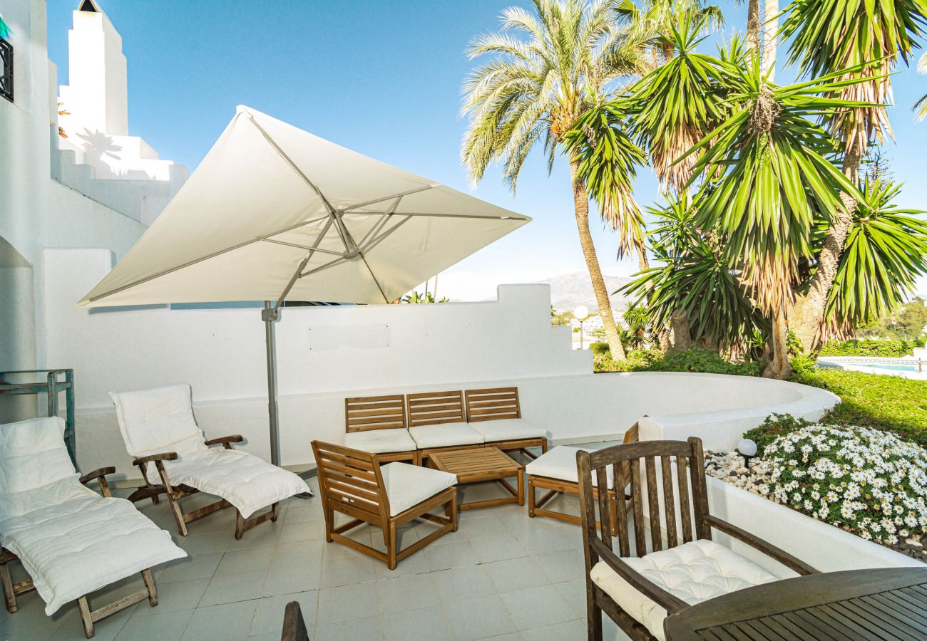 Apartment in Estepona - P2B - Casa Paraiso by Roomservices