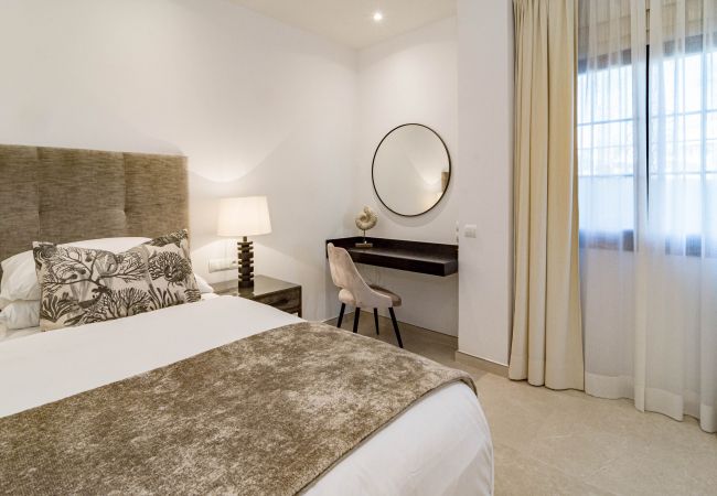 Apartment in Marbella - AB26- Casa Aldea Blanca by Romservice