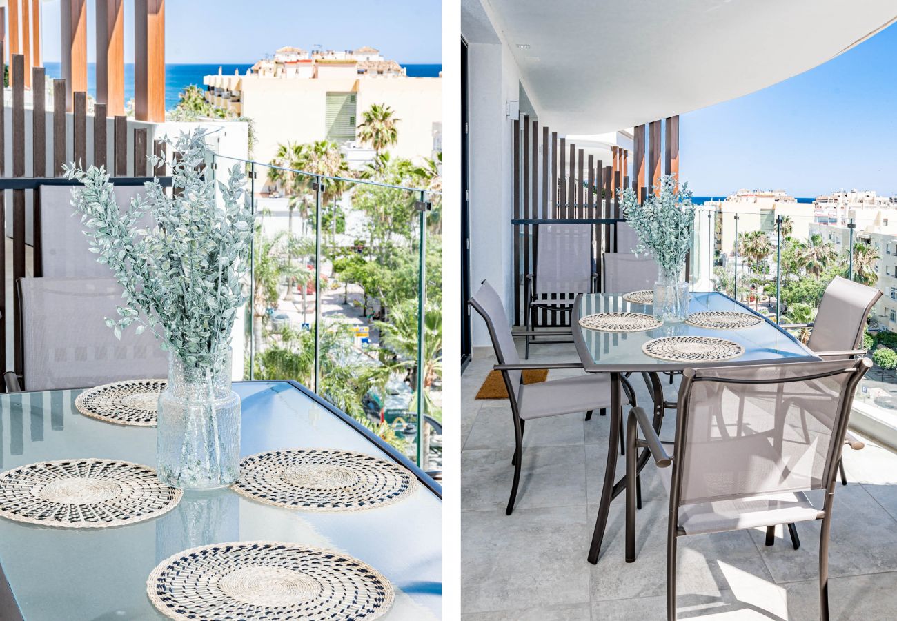 Apartment in Estepona - INF26H- Comfortable and spacious city apartment