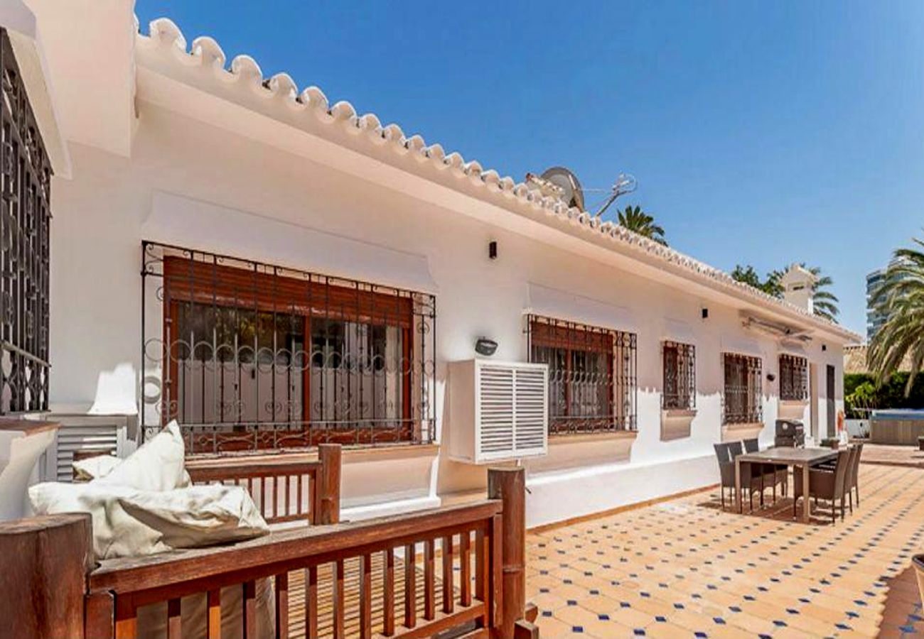 Villa in Marbella - GRR - Elegant Villa with Exclusive Private Pool